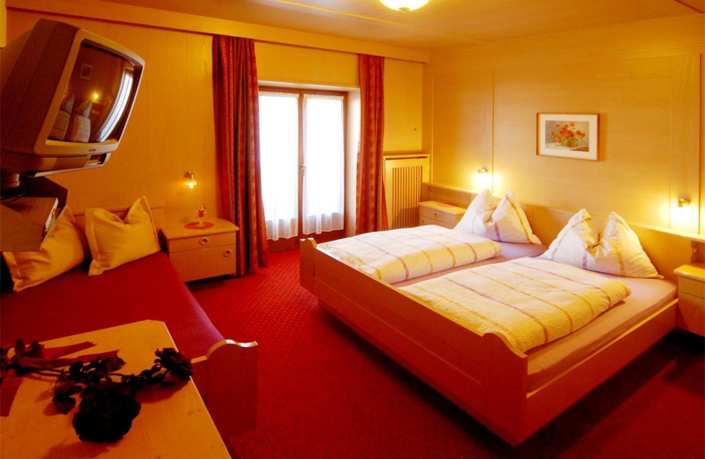 Hotel Garni Waldfrieden Castelrotto Exteriér fotografie